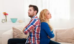 İlişkileri Bitiren 10 büyük Hata!