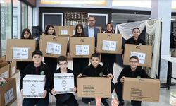 "İyilik timi" oluşturan öğrenciler depremzede akranları için kolları sıvadı