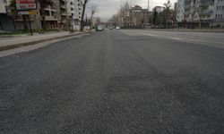 Büyükşehir, Asfalt Mesaisini Kesintisiz Sürdürüyor