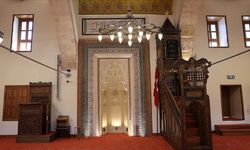 Depremde hasar gören Kahramanmaraş'ın simgelerinden Ulu Cami yeniden ibadete açıldı