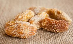 Bağışıklık sistemini güçlendirmek için hangi kuru meyve en iyisidir?