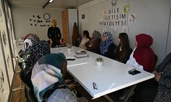 Kursiyer Kadınlar Hem Öğreniyor Hem Aile Bütçesine Katkı Sağlıyor