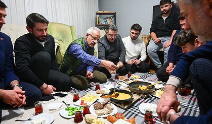Uraloğlu, Üniversiteli Gençlerin Sahur Sofrasına Misafir Oldu