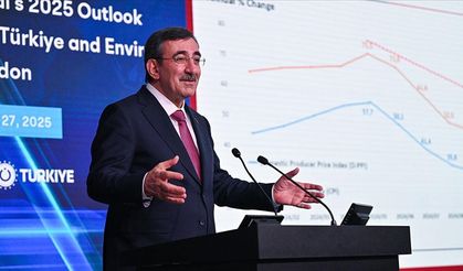 Yılmaz, Londra'da Türkiye'nin ekonomik görünümünü anlattı
