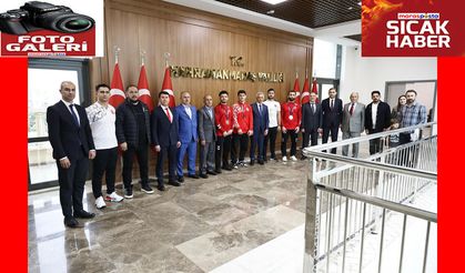 Vali Ünlüer, Dereceye Giren Sporcuları Misafir Etti