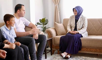 Dr. Ünlüer Hanımefendi, Ahmet Dağ’ı Ziyaret Etti