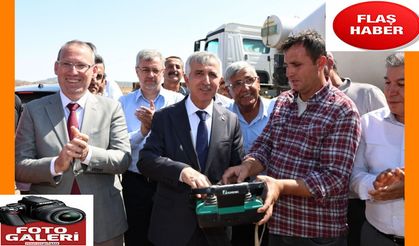 Depremzede Üreticiler İçin Yapılan 10 Ahır Teslim Edildi