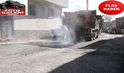 Mahalle Mahalle Onarım: Yollar Sıcak Asfaltla Yenileniyor