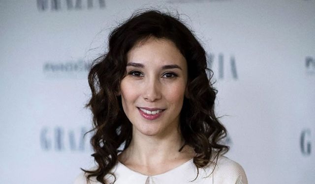 Sibel Kekili kimdir?