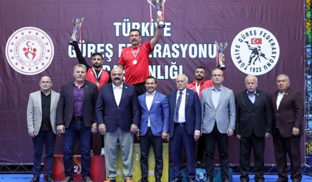 Serbest Güreş 1. Lig'de şampiyon Kahramanmaraş Güreş İhtisas oldu