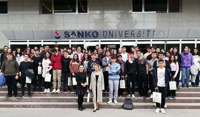 TOBB Fen Lisesi öğrencileri, SANKO Üniversitesi’ni ziyaret etti