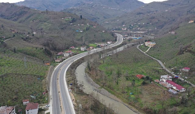 Doğu Karadeniz'i İç Anadolu'ya bağlayan yol, ulaşımı yarıya düşürdü