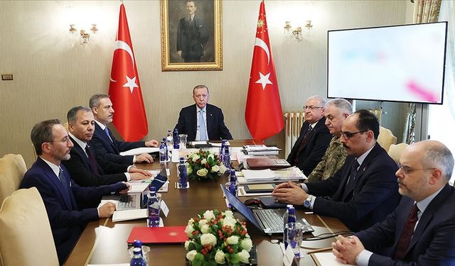 Erdoğan Başkanlığında Güvenlik Toplantısı Yapıldı