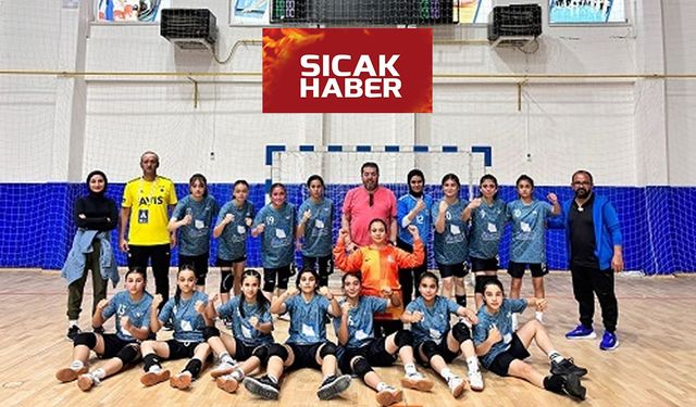 Genç Kızlar Türkiye Şampiyonasına galibiyetle başladı