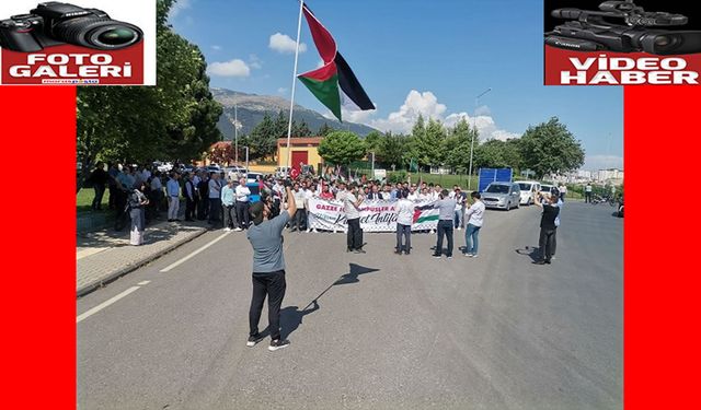 Akademisyenler ve üniversite öğrencilerinden Gazze'ye destek