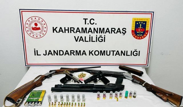 Jandarma 4 kişiyi yakaladı