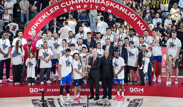 Anadolu Efes, Cumhurbaşkanlığı Kupası'nı kazandı