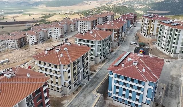 Kurum'dan Deprem Konutları Paylaşımı