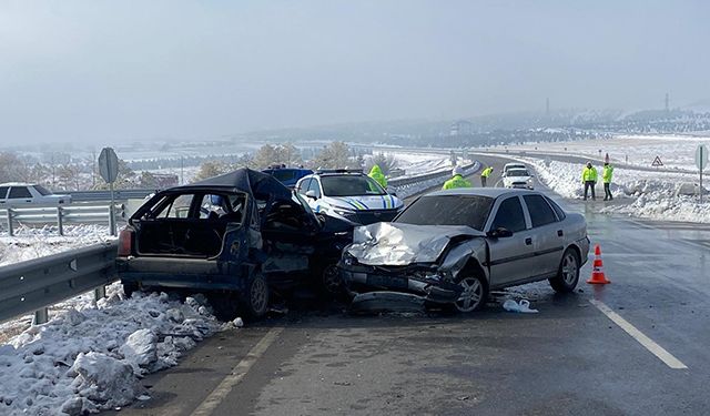 Afşin’deki kazada 1 kişi öldü, 4 kişi yaralandı