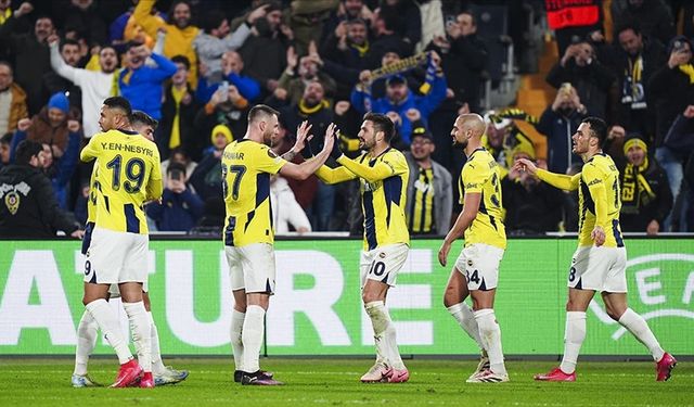 Fenerbahçe, tur için sahaya çıkıyor