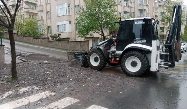 Büyükşehir’den Sağanak Yağış Sonrası Hızlı Müdahale