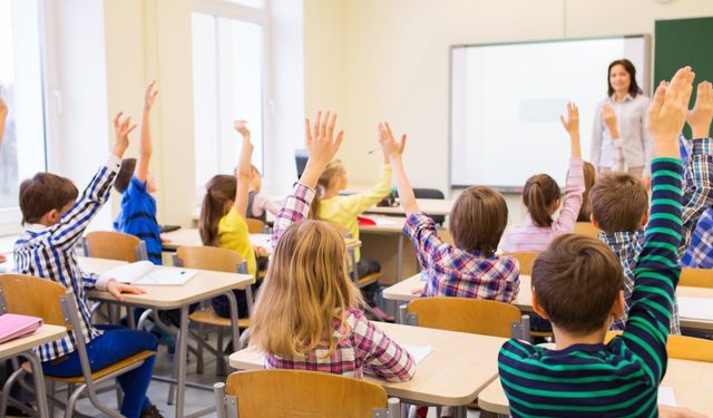 Öğretmen Atamasında Sözlü Sınava Hak Kazanan Adaylar Açıklandı