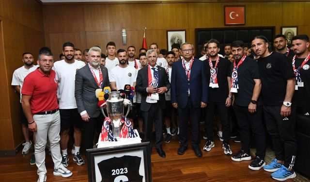 “İstiklalspor’umuzun Şampiyonluğu Şehrimize Hayırlı Olsun”