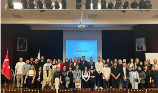 “Kendi Yolunu Çiz” Konferans Serisinin İkincisi Gerçekleştirildi