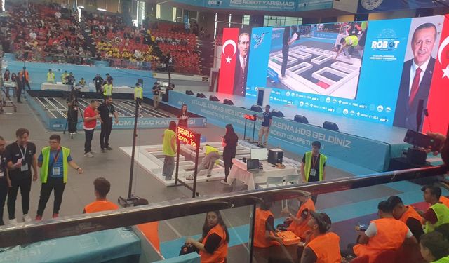 Nuri Pakdil BİLSEM, Robot Yarışması'nda Dördüncü Oldu