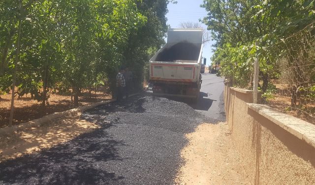 Dulkadiroğlu Ayaklıcaoluk’ta Asfalt Çalışması