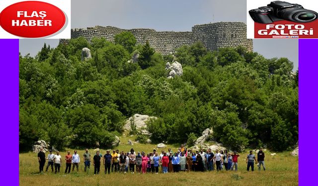 Öğretmenler Andırın Kaleler Bölgesinde Doğa Yürüyüşü Gerçekleştirdi