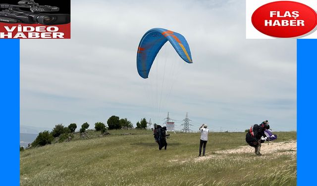 Yamaç paraşütüyle Kahramanmaraş'tan Şanlıurfa'ya 238 kilometre uçtu