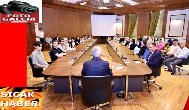 Vali Ünlüer, 2025 LGS Türkiye Birincilerini Kabul Etti
