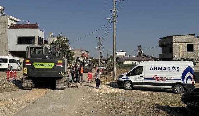 Delinen Doğalgaz Borusundan Sızan Gazdan 3 Kişi Etkilendi