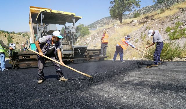 Büyükşehir’den Göksun’a 200 Milyonluk Yol Yatırımı