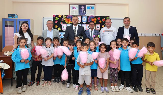 Toptaş’tan kırsal mahallelerdeki 7 bin öğrenciye kırtasiye seti desteği