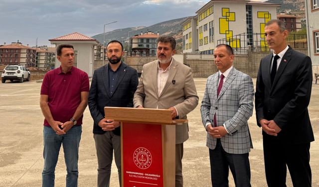 Milletvekili Debgici Deprem Sonrası Eğitim Yatırımlarını Anlattı