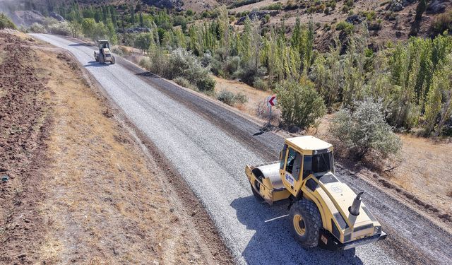 Afşin Kırsalında Dokuztay’ın Yolu Yenilendi