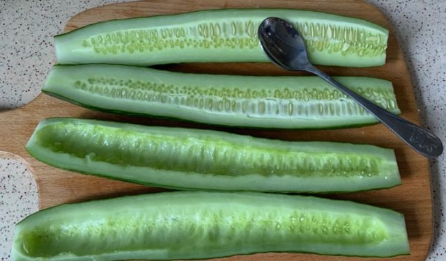 Salatalık çekirdeği yenir mi?