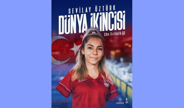 Sevilay Öztürk,  Para Yüzmede Dünya İkincisi