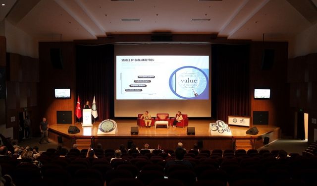 "7. Uluslararası ve 36. Ulusal Biyofizik Kongresi" sürüyor