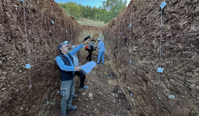 Uluova-Yeşilyurt Fay Zonu hendek açılarak inceleniyor