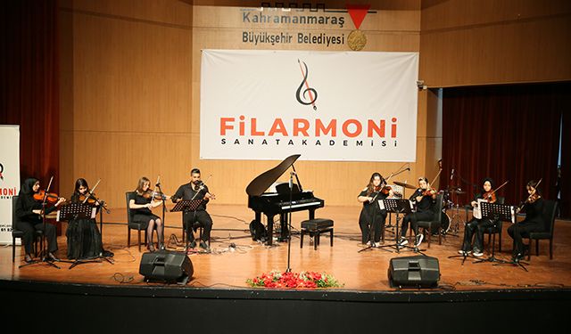 Filarmoni Sanat Akademisi öğrencileri konser verdi
