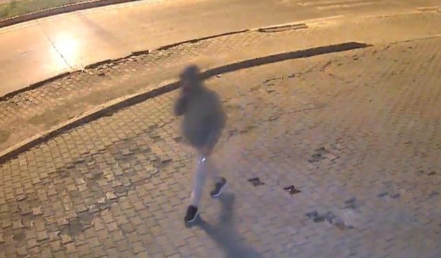 Aynı markete 3’üncü saldırı kamerada