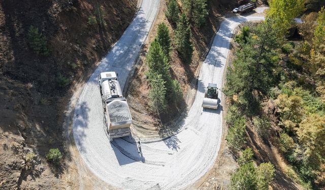 Büyükşehir’le Ekinözü Kırsalında Ulaşım Daha Modern