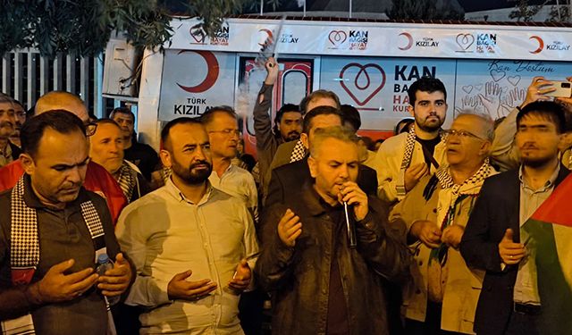 Çevre illerde İsrail'in Küresel Sumud Filosu'na saldırısı protesto edildi
