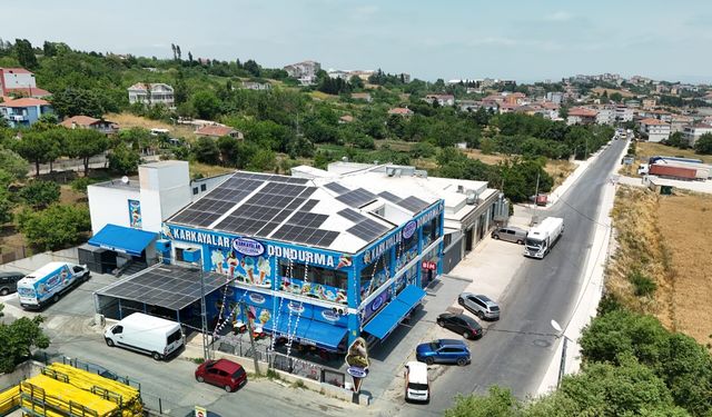 Soğuk Havalara Meydan Okuyan Lezzet: Kışın Dondurma Keyfi!