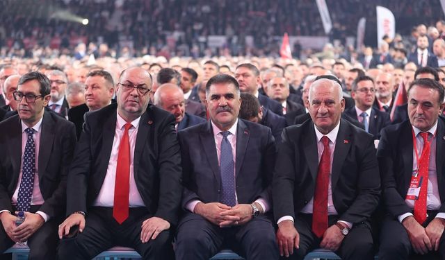 Mehmet Karaca da, YRP 3. Olağan Büyük Kongresi’ne Katıldı