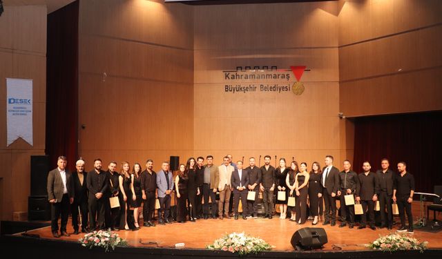 DESEK Orkestrası’ndan Öğretmenler Günü’ne Özel Unutulmaz Konser