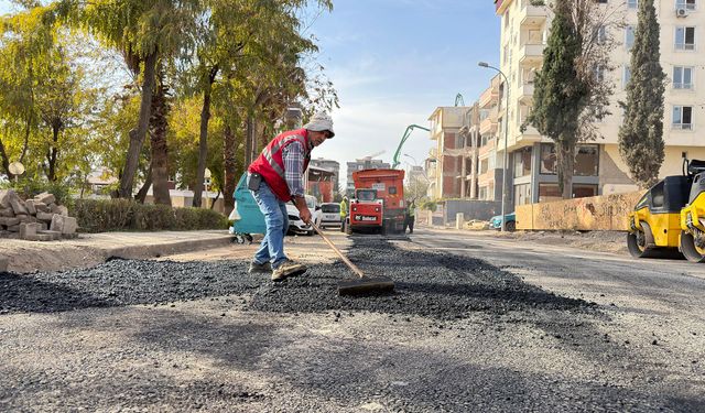 Altyapısı Tamamlanan Yollarda Asfalt Mesaisi Sürüyor